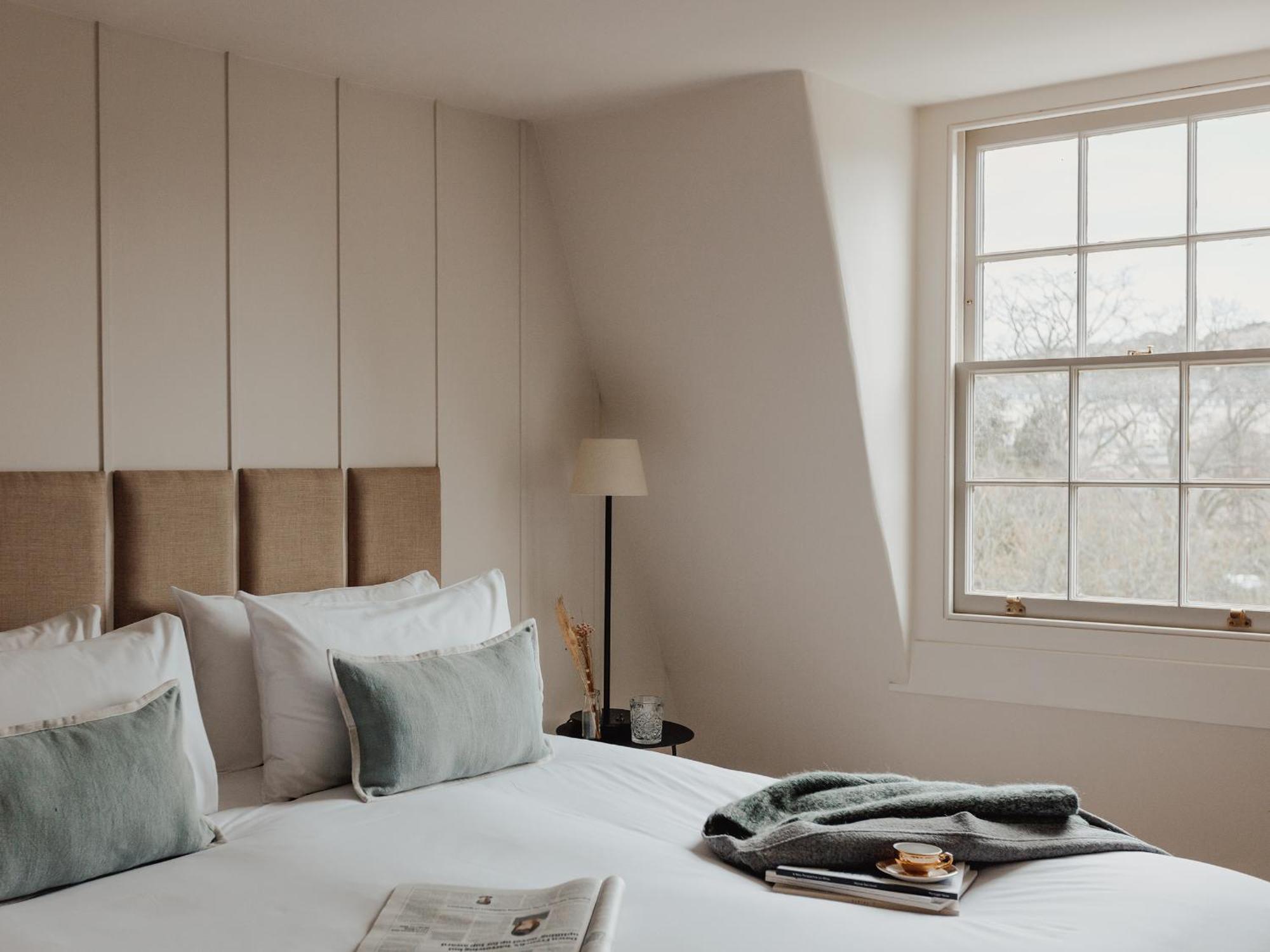No 15 By Guesthouse, Bath Luaran gambar A bedroom at The Mitre